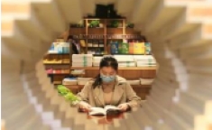 世界讀書日-讓我們一起快樂地讀書，翱翔在書的海洋里！